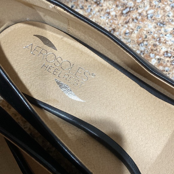 Aerosols HeelRest Brand new . never worn - Picture 2 of 4